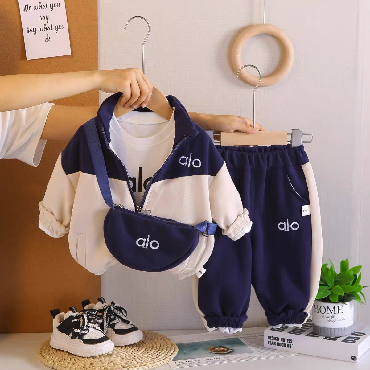 https://cbu01.alicdn.com/img/ibank/O1CN01lSn8Yr1gVpy528yoJ_!!2220059934148-0-cib.jpg