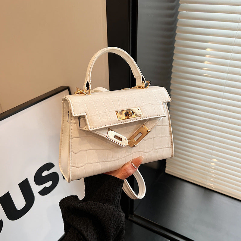 https://cbu01.alicdn.com/img/ibank/O1CN01w8c4No1oWlXTvhqBy_!!2213186315233-0-cib.jpg